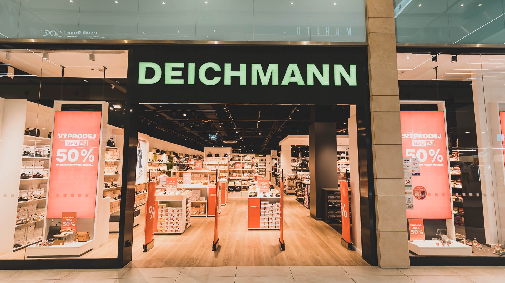 DEICHMANN